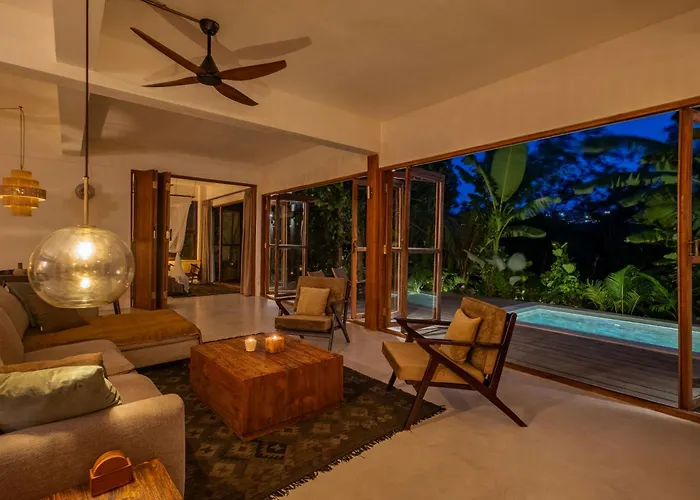 Villa Nowhere