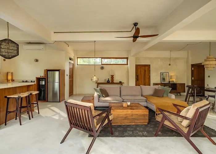 Nowhere Villa