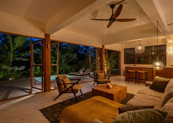 Villa Nowhere